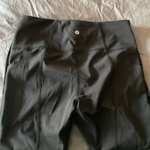 Lululemon Wunder Train High-Rise Crop with Pockets 23"